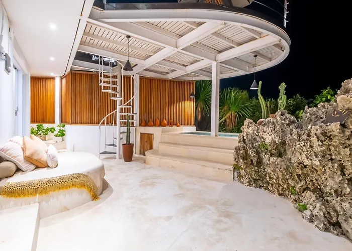Beachfront 2Bdrs Private Villa - Bingin